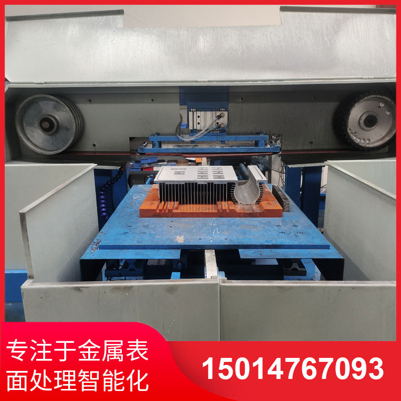 鋁材(cai)直(zhi)紋拉絲(si)機(jī)(ji)定製